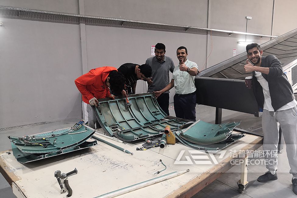 戰(zhàn)斗機(jī)技術(shù)機(jī)密銷毀