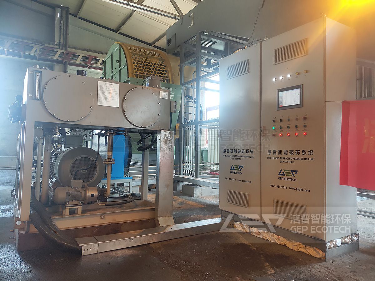 廢舊輪胎做替代燃料現(xiàn)場