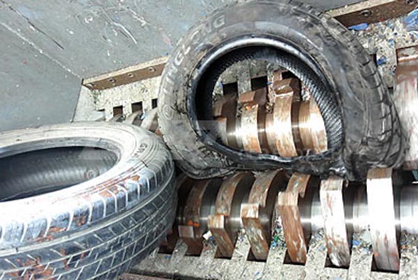 潔普智能鋼絲分離機在廢舊輪胎回收方面的應用