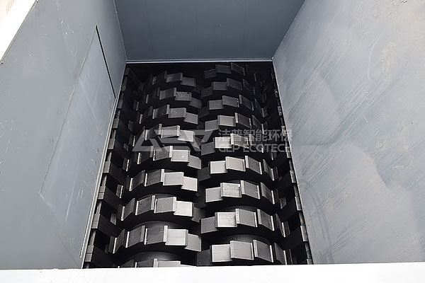 油漆桶破碎機(jī)刀片保養(yǎng)