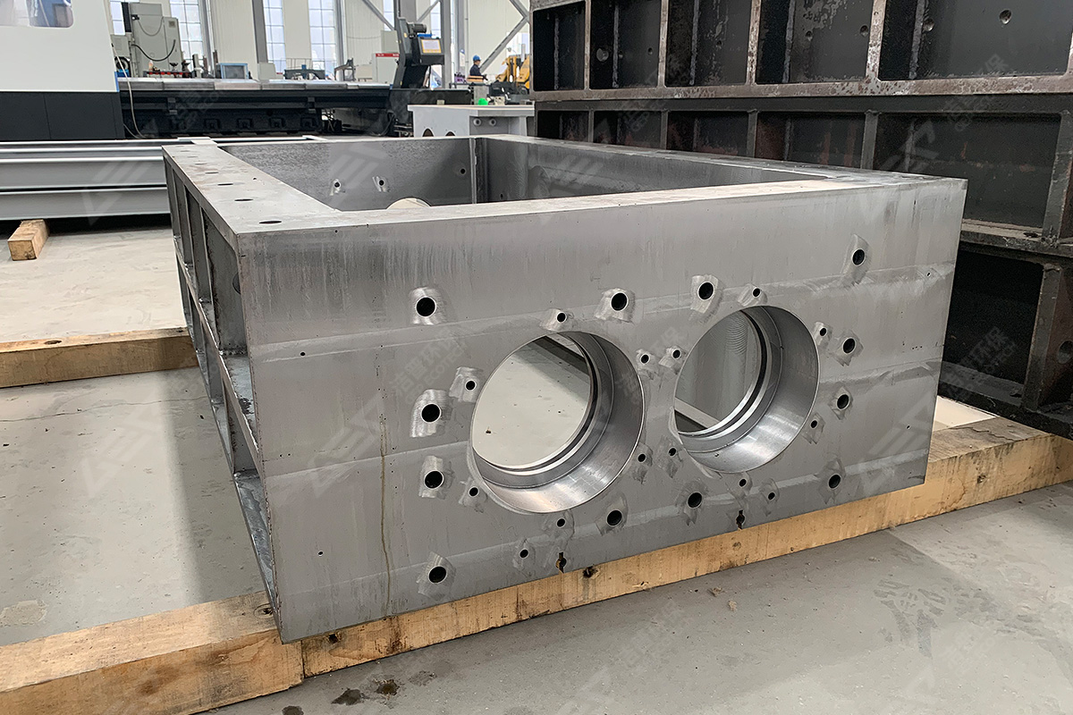 廢舊鐵桶破碎機如何選擇一個合適的機型？