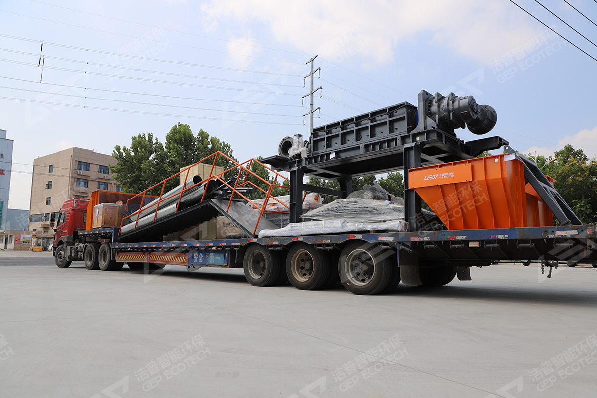 輪胎撕碎機(jī)發(fā)貨