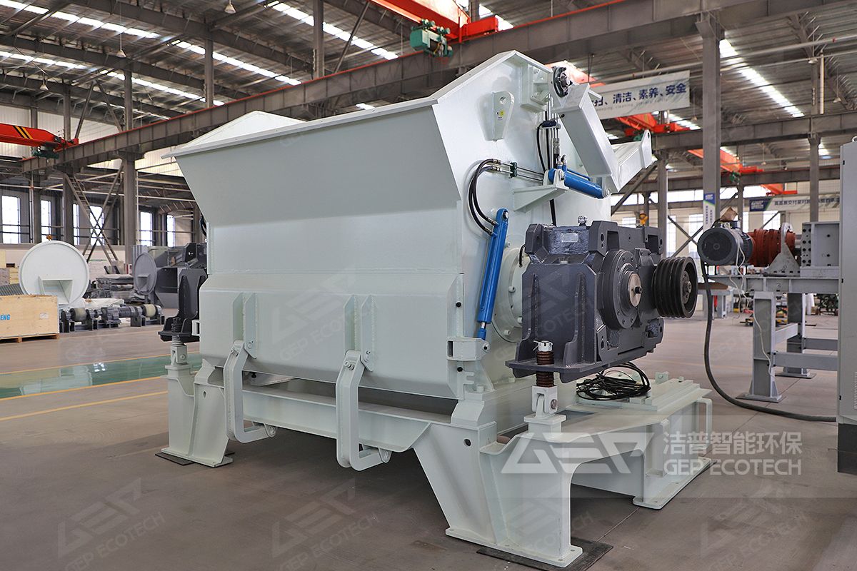 單輥細(xì)碎機(jī)