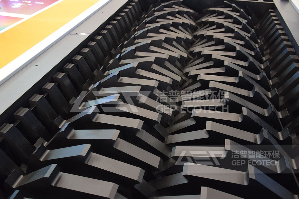 雙軸剪切式撕碎機(jī)