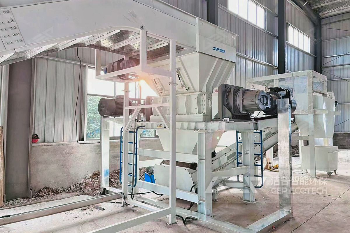 江西沙發(fā)床墊剪切式破碎機