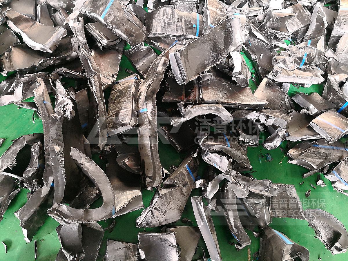 破碎后的HDPE管材