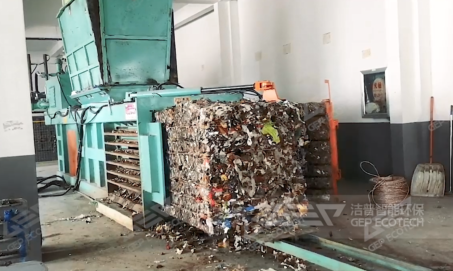 垃圾壓縮設(shè)備