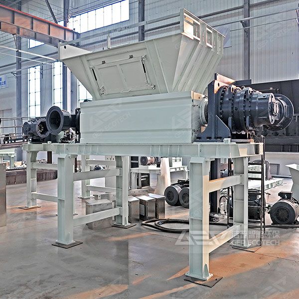 雙軸撕碎機(jī)設(shè)備